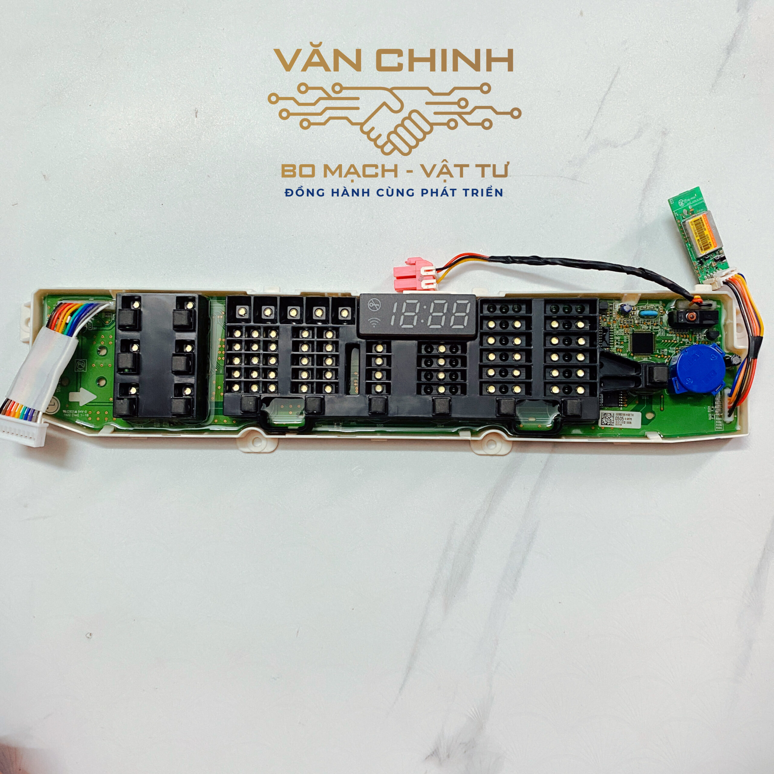 1DAF9AEE-3FF6-419F-9373-B2508568A4F2