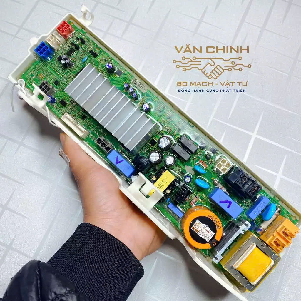 z5956040254643_278f8e2e7f7a54c95c744e5bd1228496